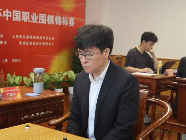 婷婷久久av