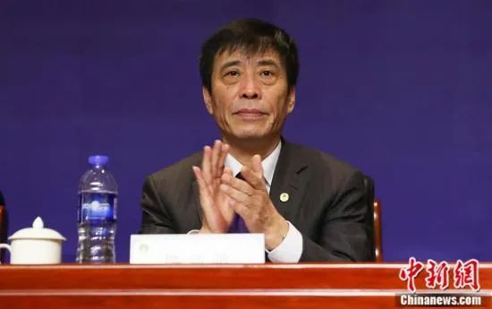 人人看人八做人人模