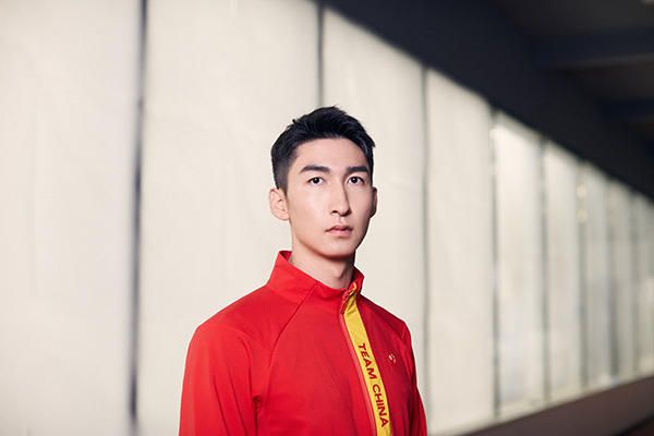 欧美破苞xxxx出血xo