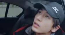 美女扒开尿口给我看
